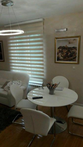 Apartman Life